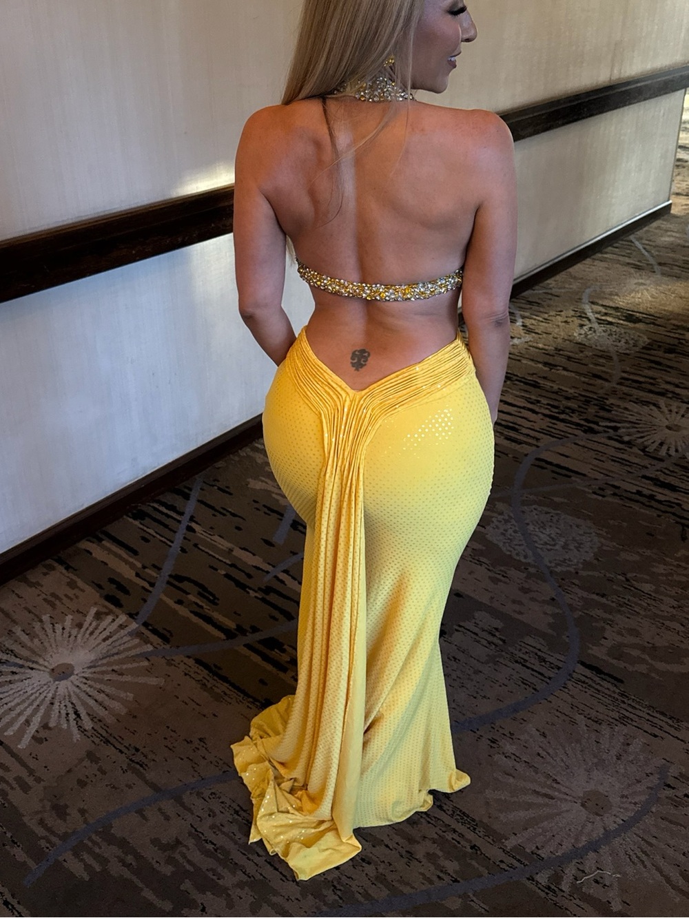 Yellow Backless Evening Gown - Elegant Form-Fitting Dress